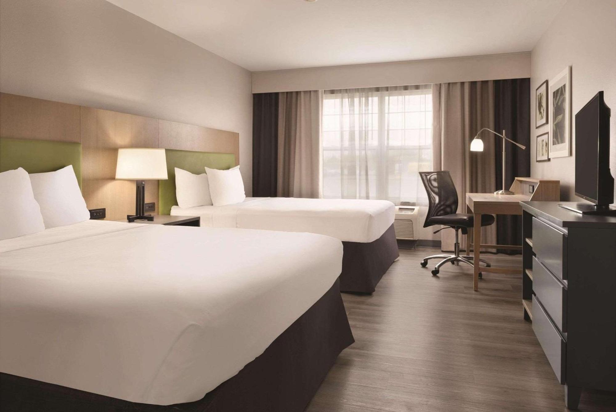 Country Inn & Suites By Radisson, Waterloo, Ia Dış mekan fotoğraf