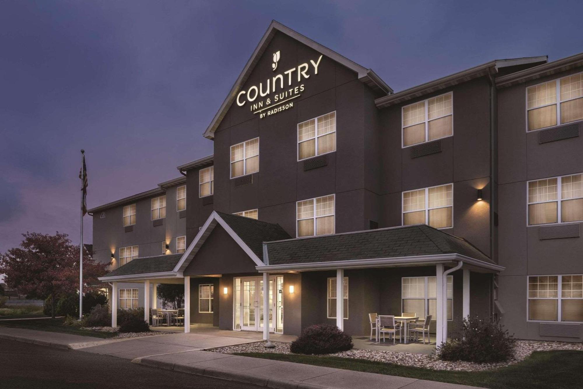 Country Inn & Suites By Radisson, Waterloo, Ia Dış mekan fotoğraf
