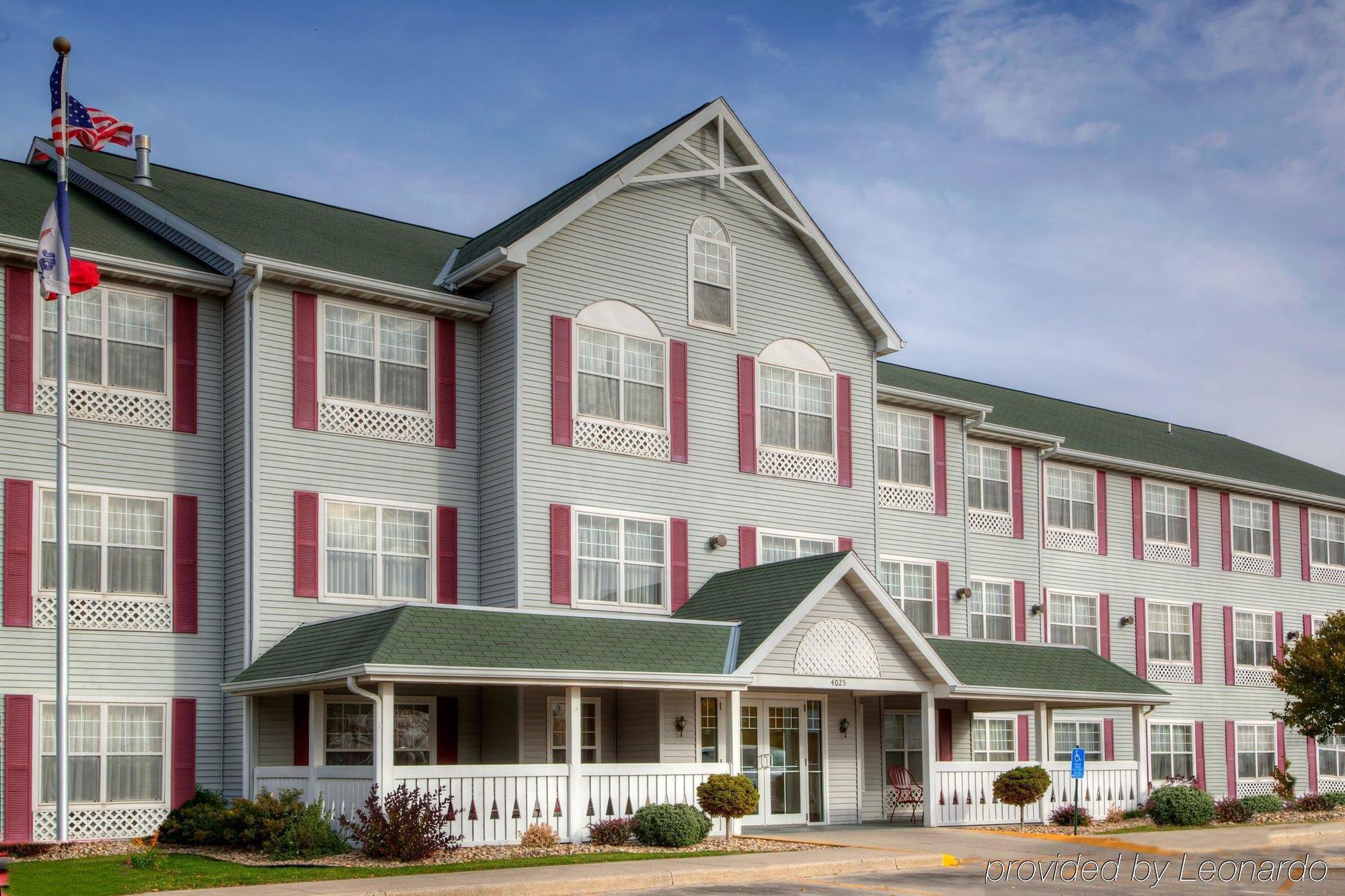 Country Inn & Suites By Radisson, Waterloo, Ia Dış mekan fotoğraf